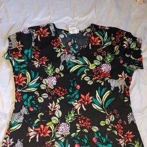 Scrub top and Scrub pants size both- Small